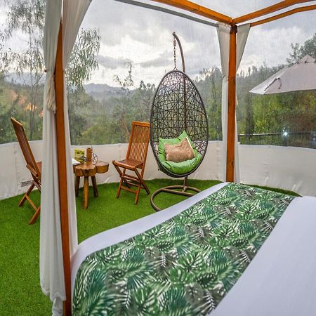 מלון אל רטירו Bubblesky Glamping 40 Min From Medellin מראה חיצוני תמונה