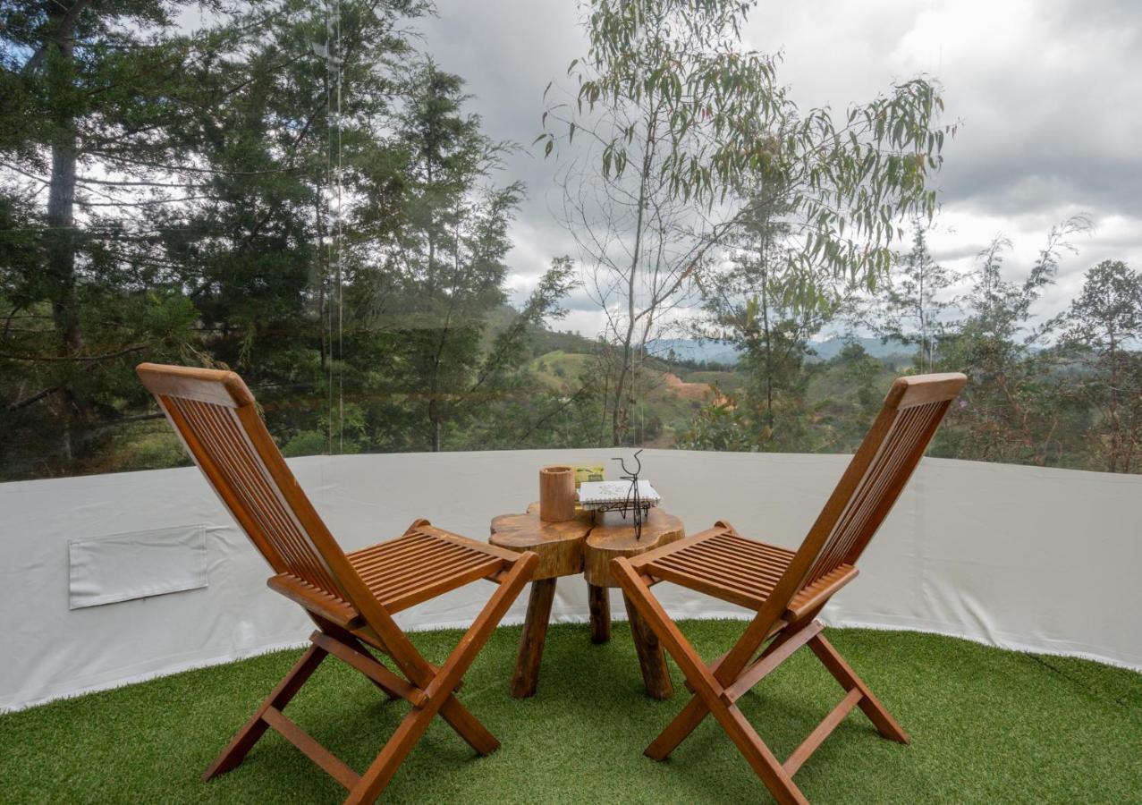 מלון אל רטירו Bubblesky Glamping 40 Min From Medellin מראה חיצוני תמונה
