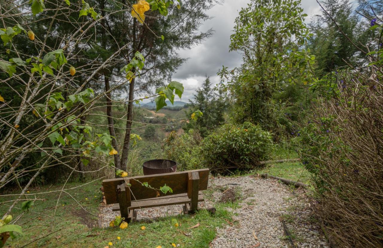 מלון אל רטירו Bubblesky Glamping 40 Min From Medellin מראה חיצוני תמונה