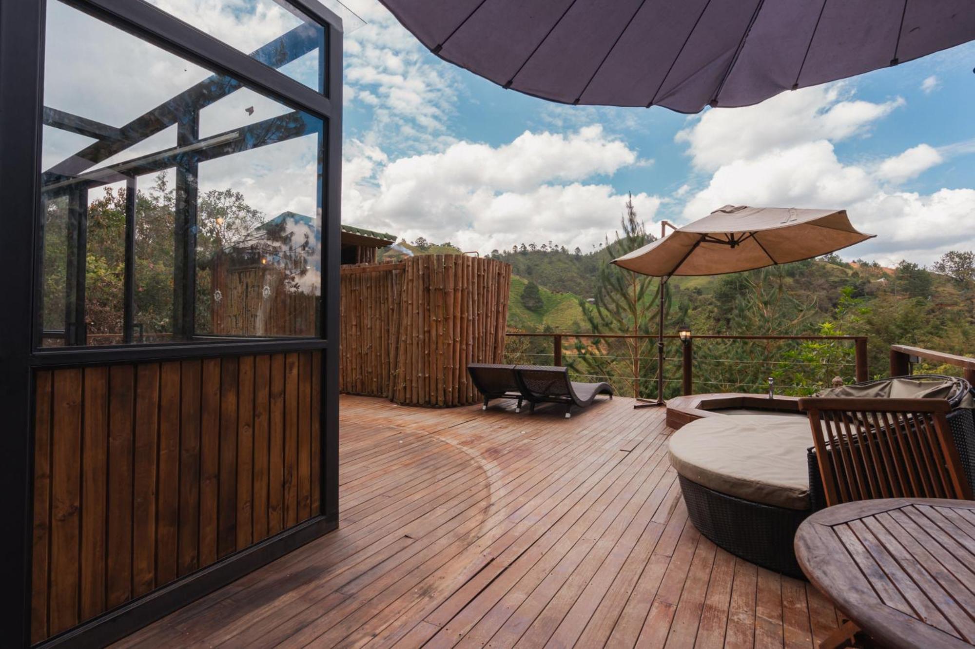 מלון אל רטירו Bubblesky Glamping 40 Min From Medellin מראה חיצוני תמונה