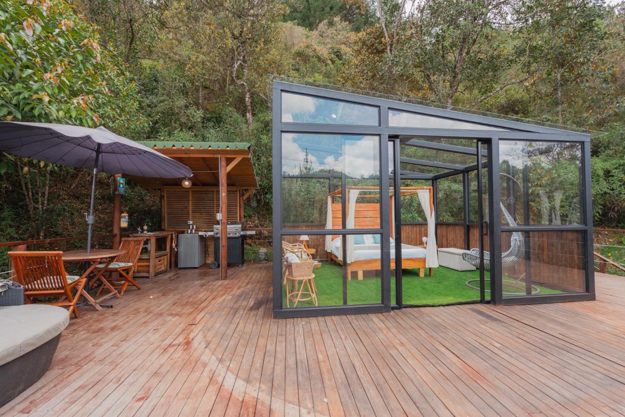 מלון אל רטירו Bubblesky Glamping 40 Min From Medellin מראה חיצוני תמונה