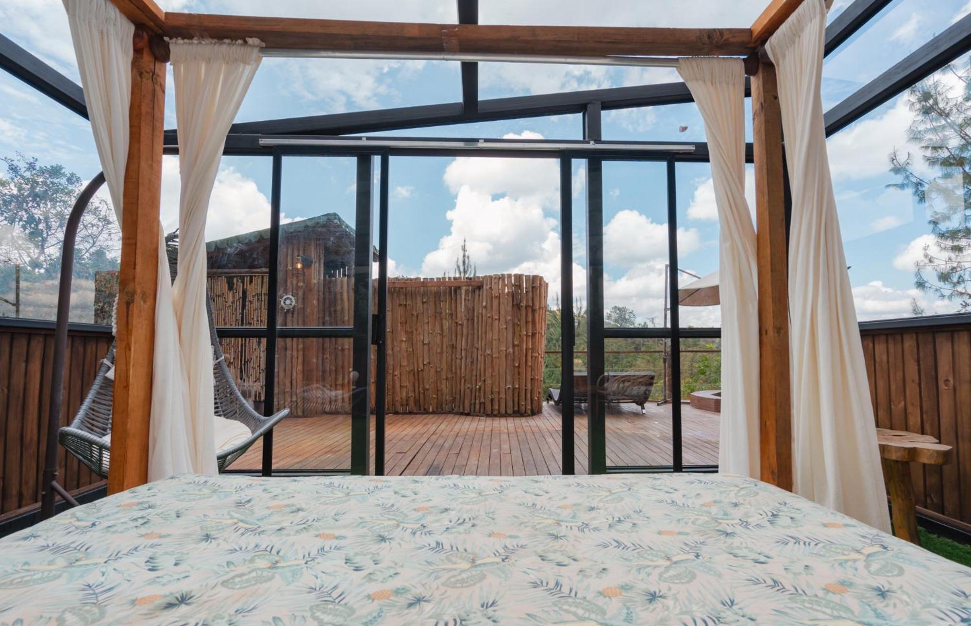 מלון אל רטירו Bubblesky Glamping 40 Min From Medellin מראה חיצוני תמונה
